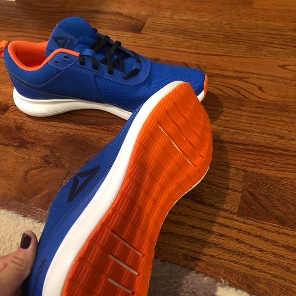 Men’s Reebok Sneakers - Picture 6 of 6